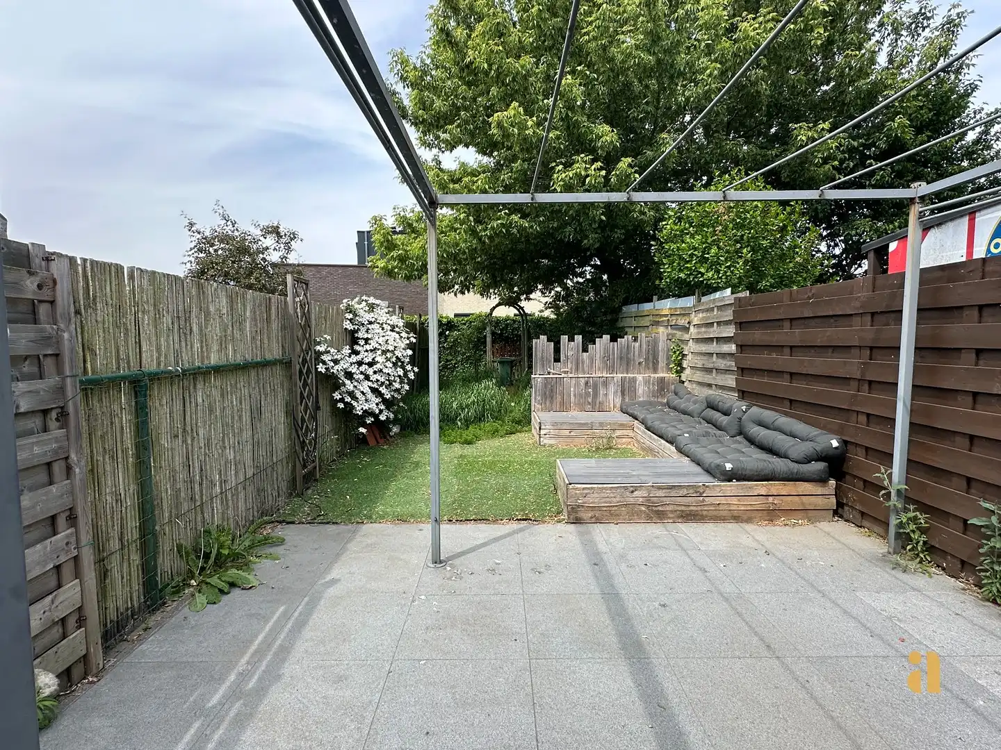 Instapklare woonst met zonnige tuin én een ontsnappingsroute! foto 8