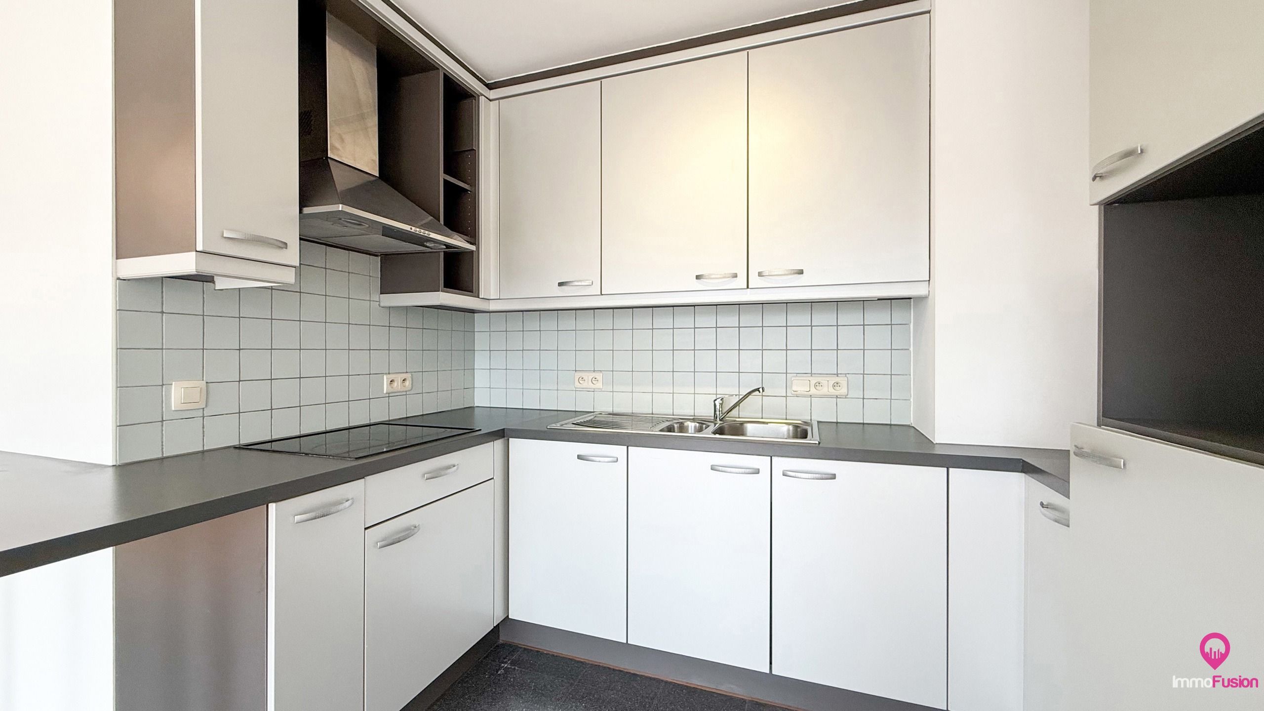 Duplexappartement met terras met uitstekende verbinding!  foto 5