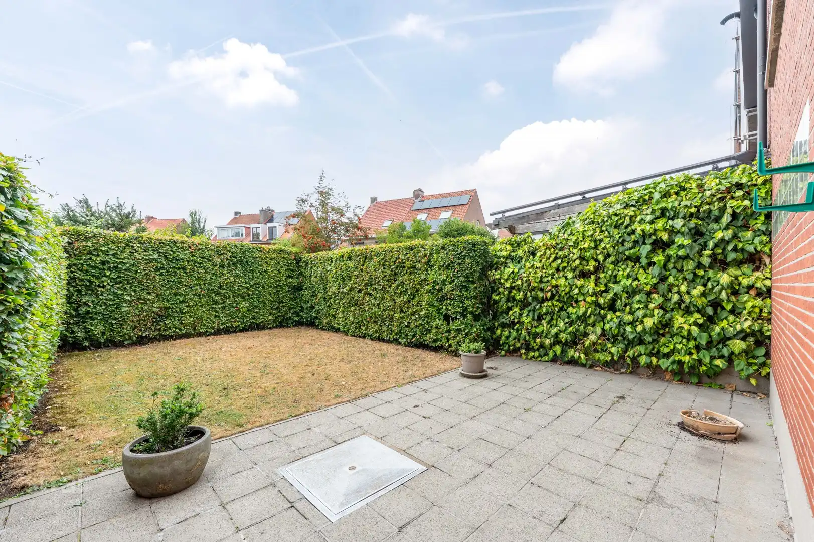Bel-etage met drie ruime slaapkamers en een gezellige tuin foto 6