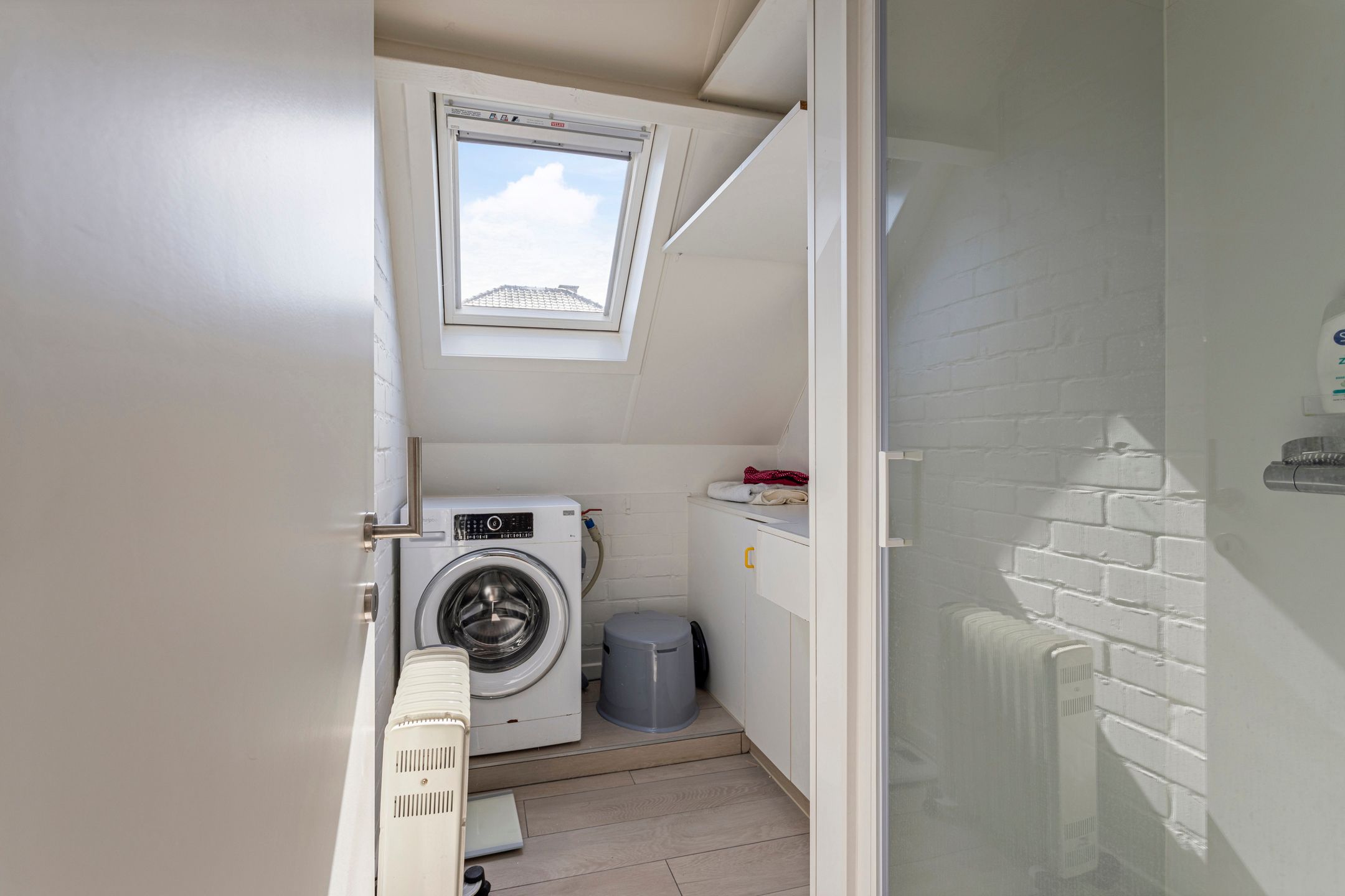 Riante villa met bijgebouw op uitstekende locatie foto 24