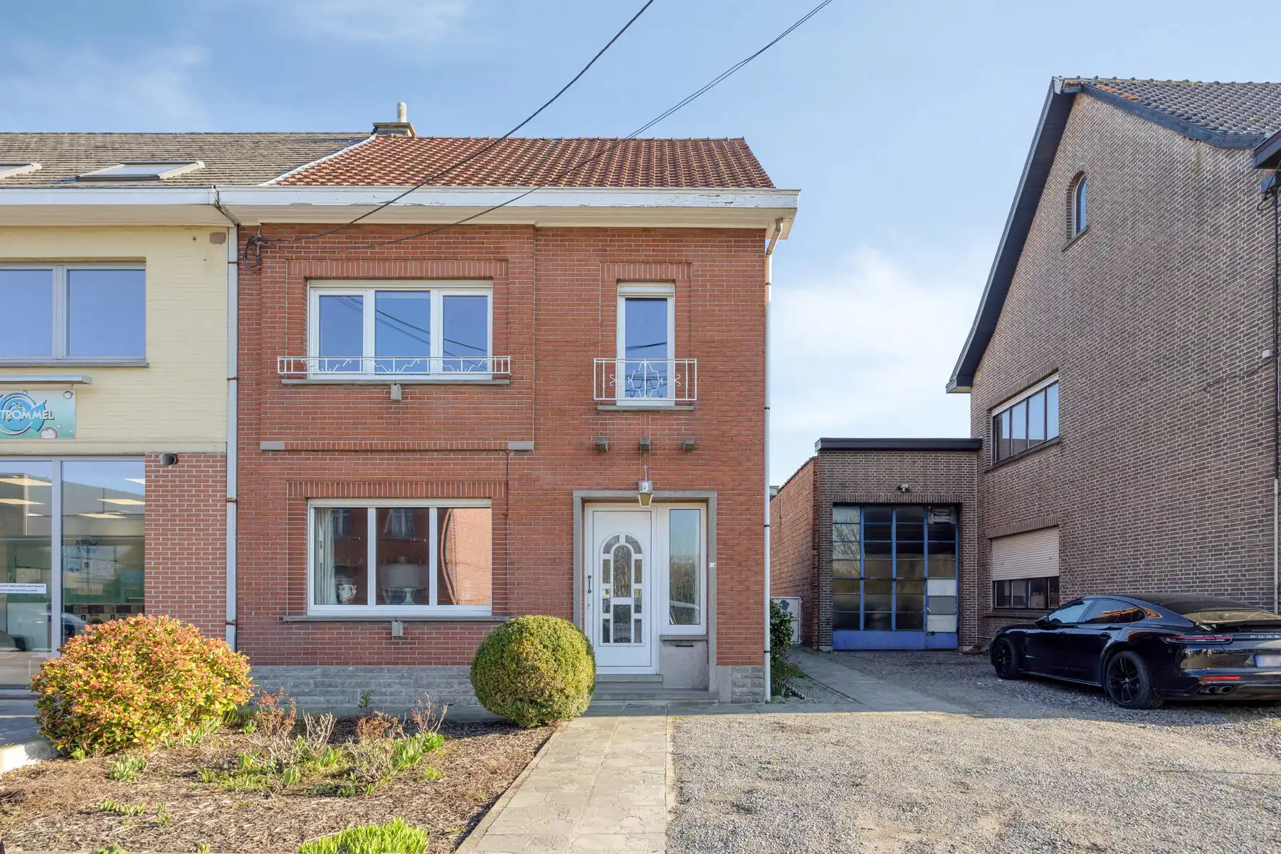 Hoofdfoto van de publicatie: HOB met veel potentieel op 580m² in Londerzeel