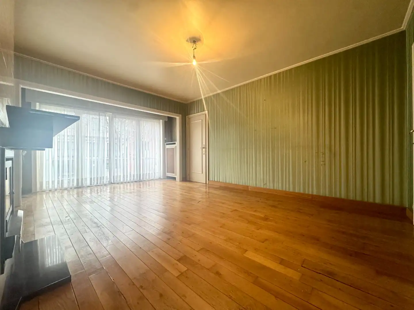 Woning met garage en tuin! foto 3