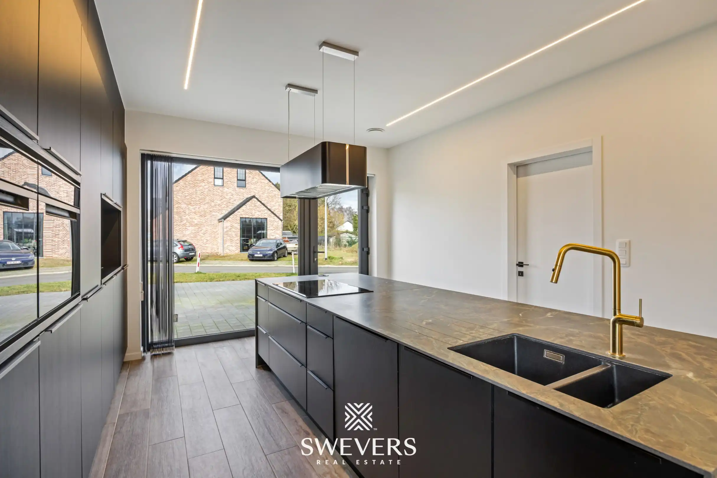 Stijlvol wonen in een rustige wijk met EPC -15 en mogelijkheid tot 2% registratie foto 12