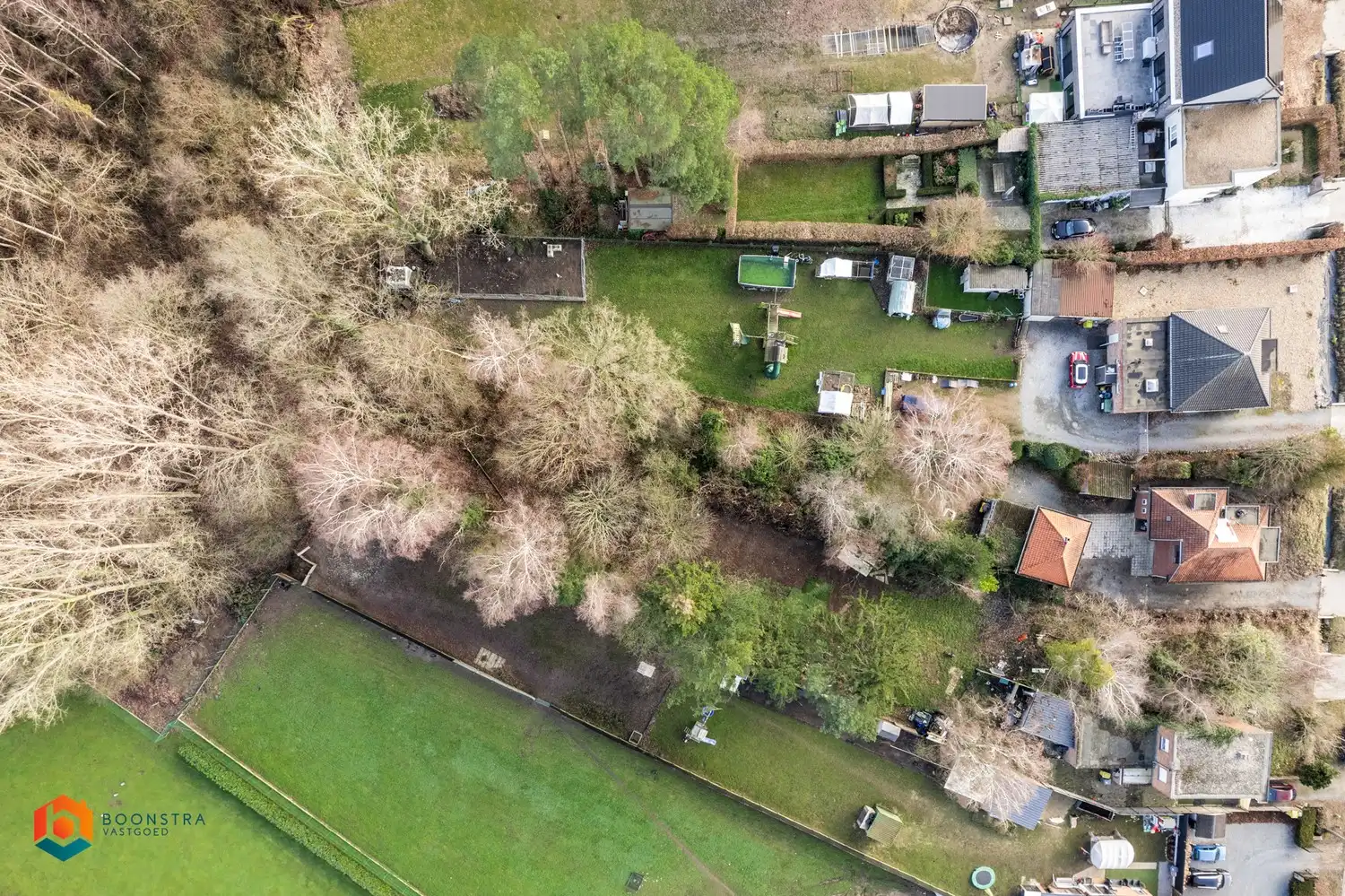 Verbouwproject met landelijk uitzicht op een perceel van 1.200m² foto 21