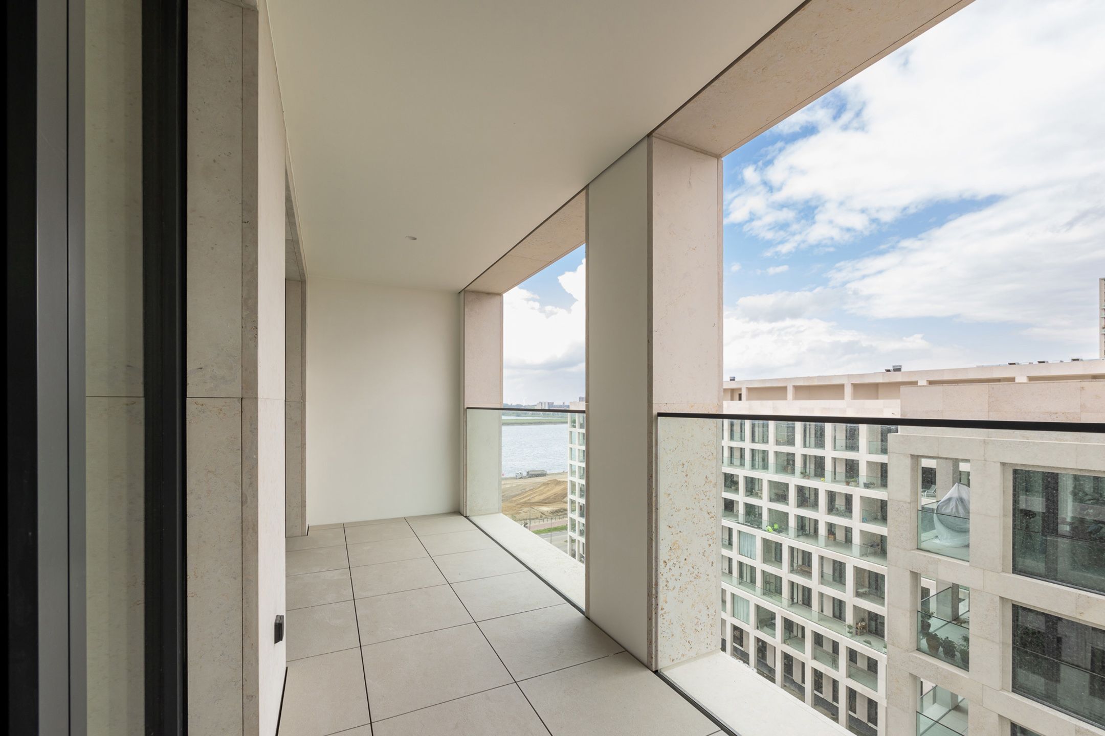 Appartement met 1 slaapkamer en ruim terras op Nieuw Zuid foto 13