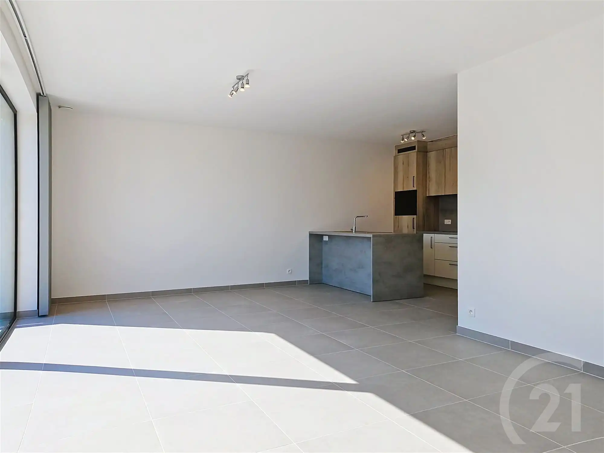 Appartement te huur in Baal! foto 4