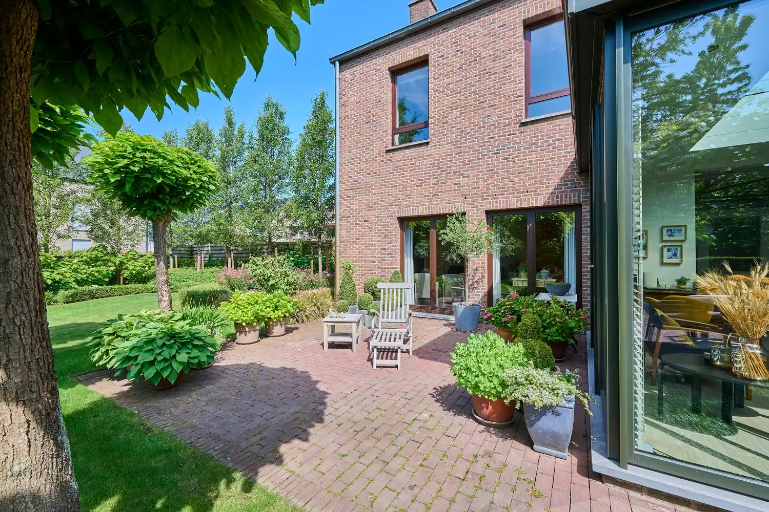 Karaktervolle energiecorrecte vrijstaande woning met praktijkruimte, 4/5 slaapkamers en zuidgerichte parktuin foto 23