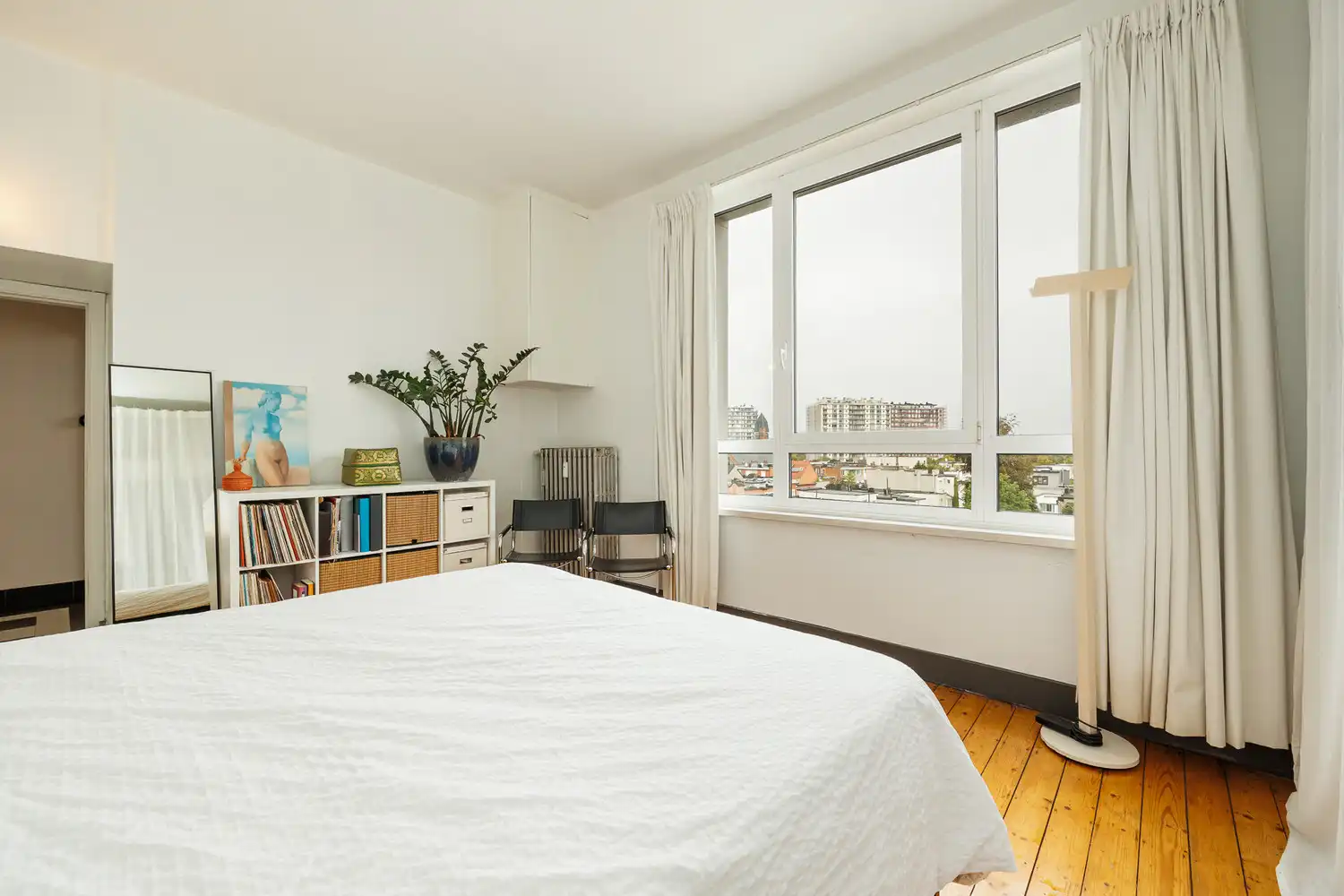 Ruim en lichtrijk art-decoappartement met terras, vlakbij Te Boelaerpark – Berchem foto 22