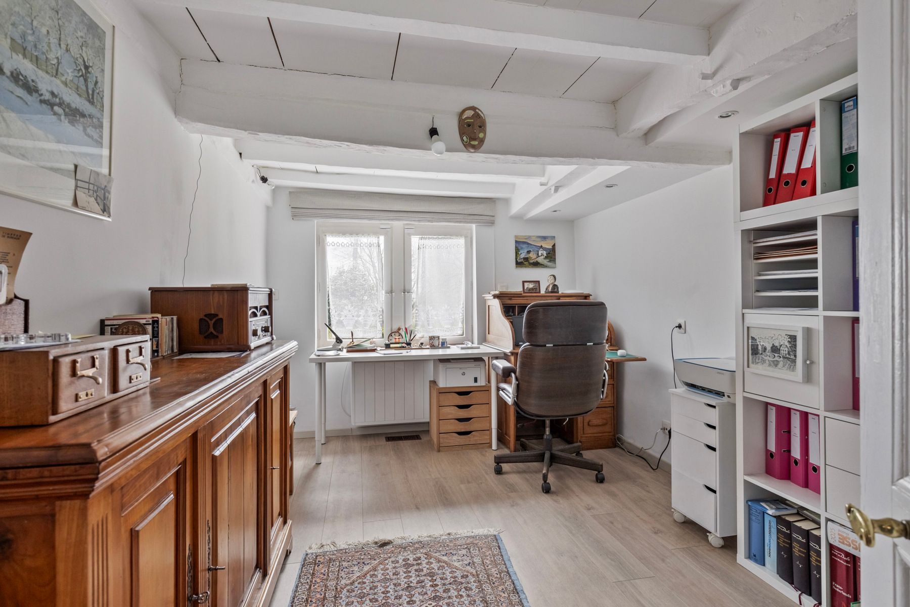 Idyllisch en karaktervol landhuis omgeven door weilanden foto 20