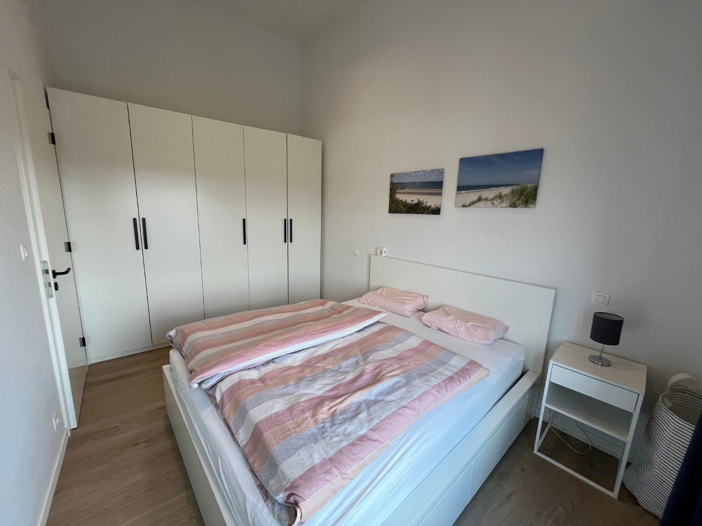 Bijzonder ruim dakappartement met terras. foto 10