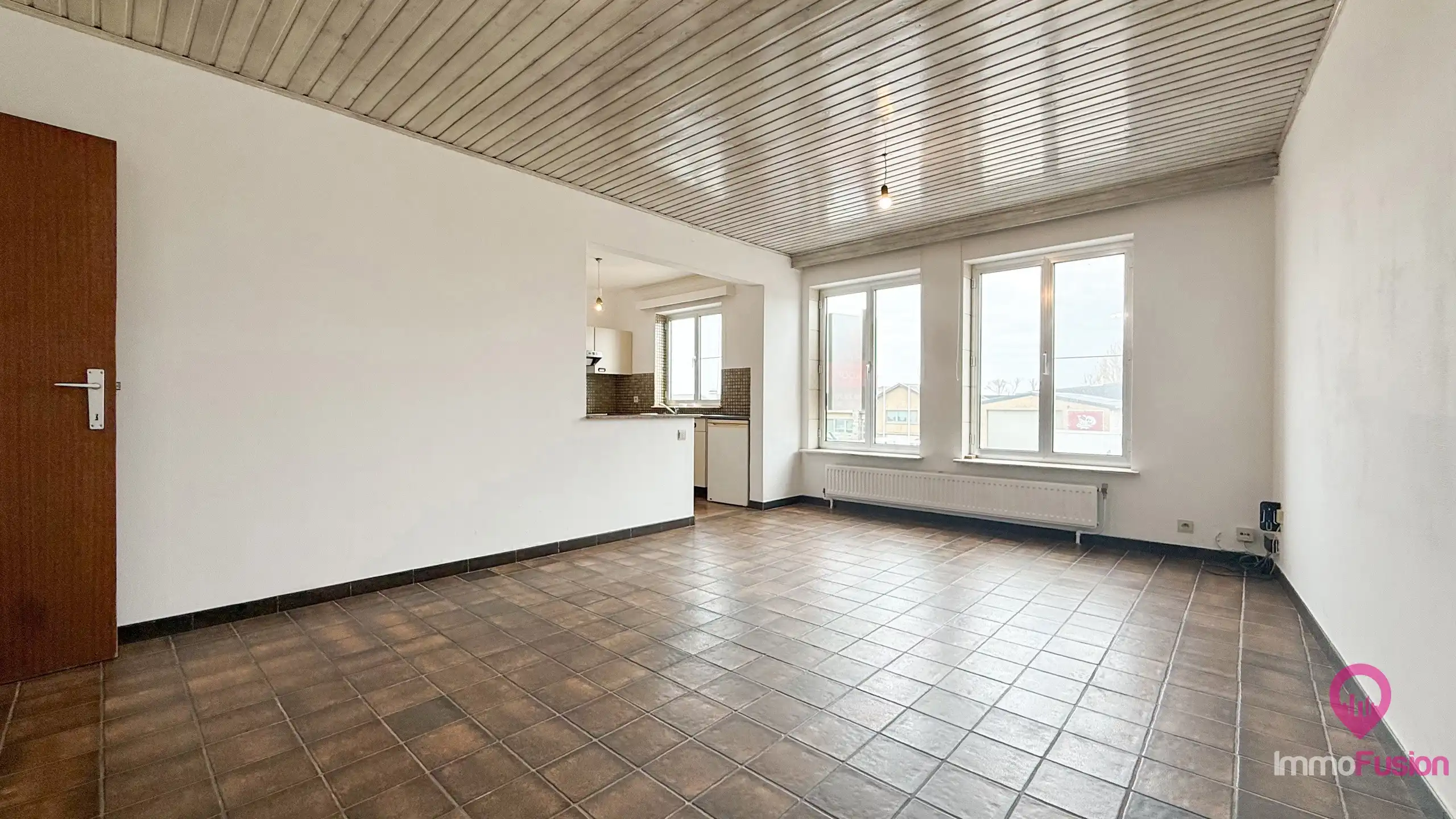 Ideaal gelegen 2-slaapkamerappartement met uitstekende bereikbaarheid! foto 4
