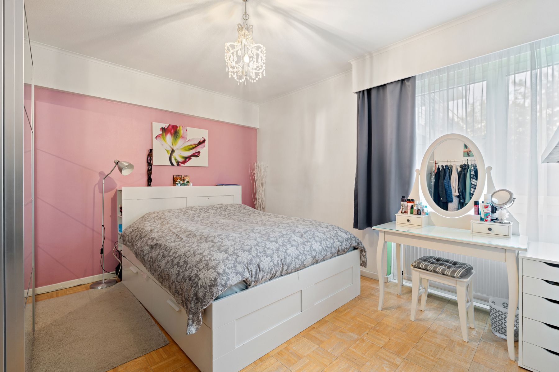 3 slaapkamer appartement, ondergrondse staanplaats & kelder  foto 12