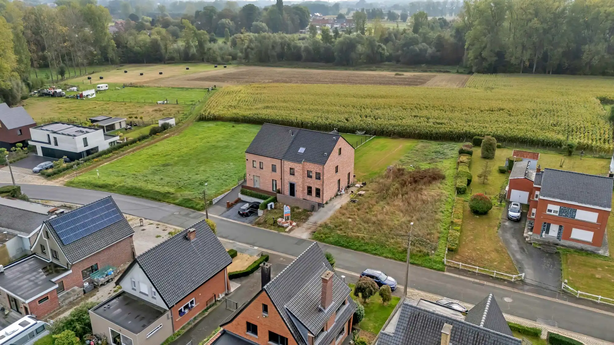 Prachtige nieuwbouwwoning met 3 slpks en tuin op toplocatie foto 19