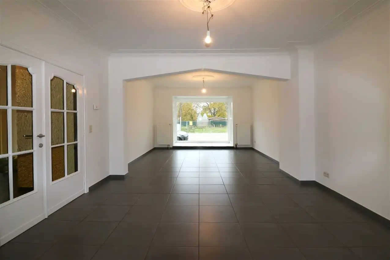 Villawoning, nabij station, 3 slpk., mooie omgeving, instapklaar foto 12