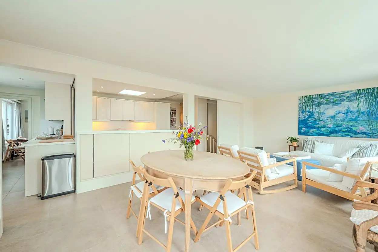 Exclusieve penthouse met 4 slaapkamers en prachtig zeezicht! foto 5