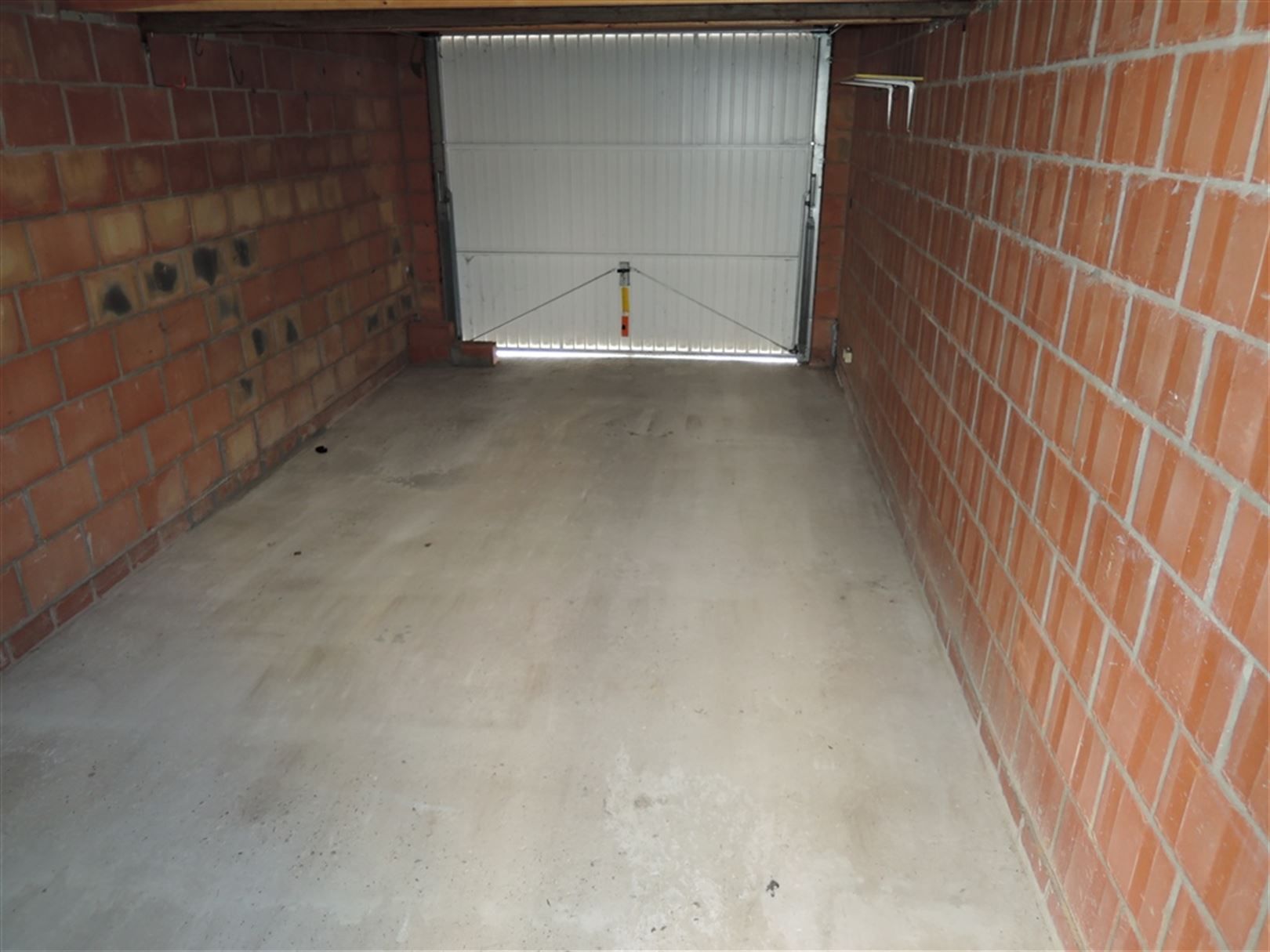 Gelijkvloers appartement met garage box foto 15