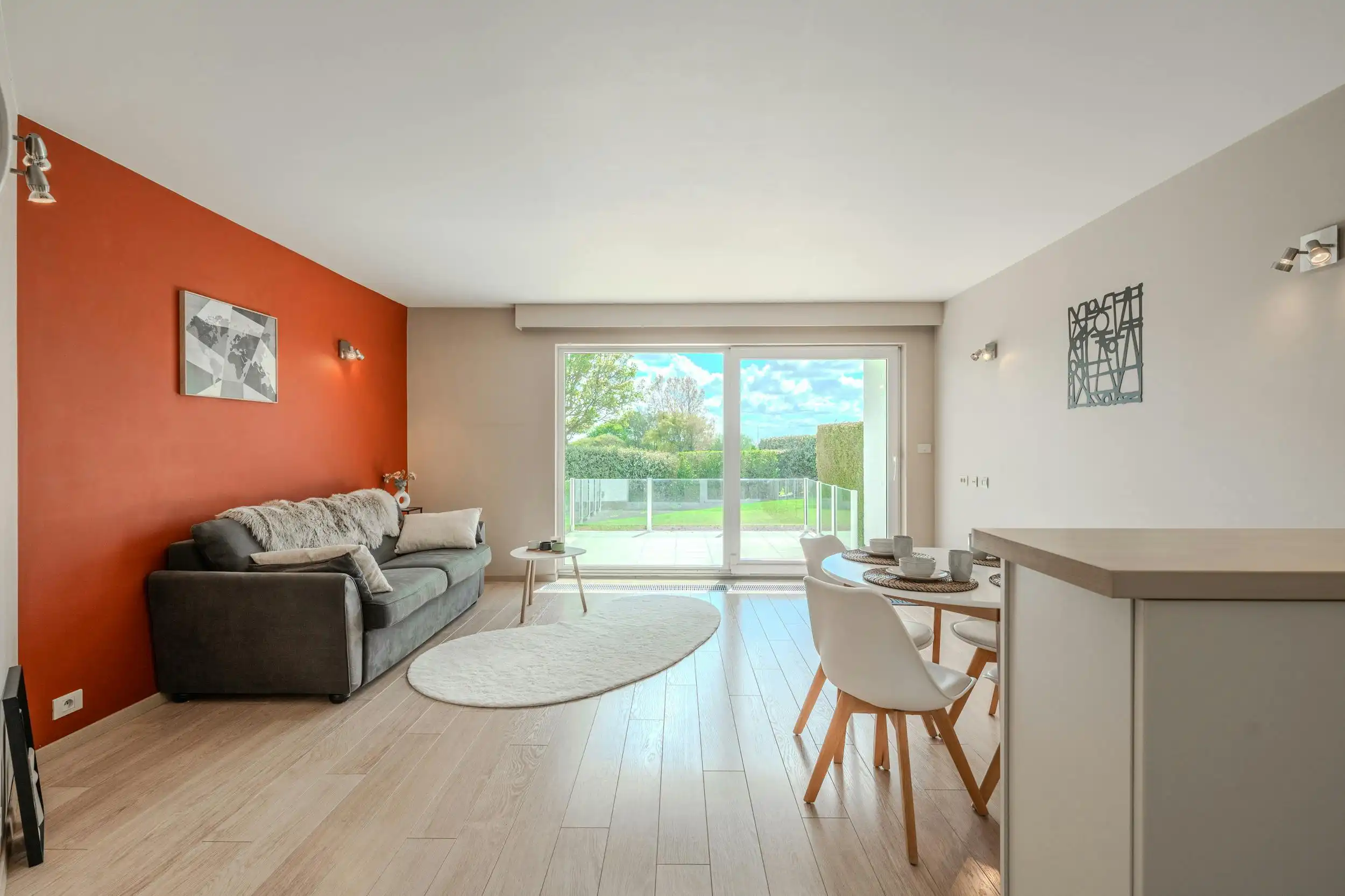 Lichtrijke appartement met zongericht terras te Warande! foto 4