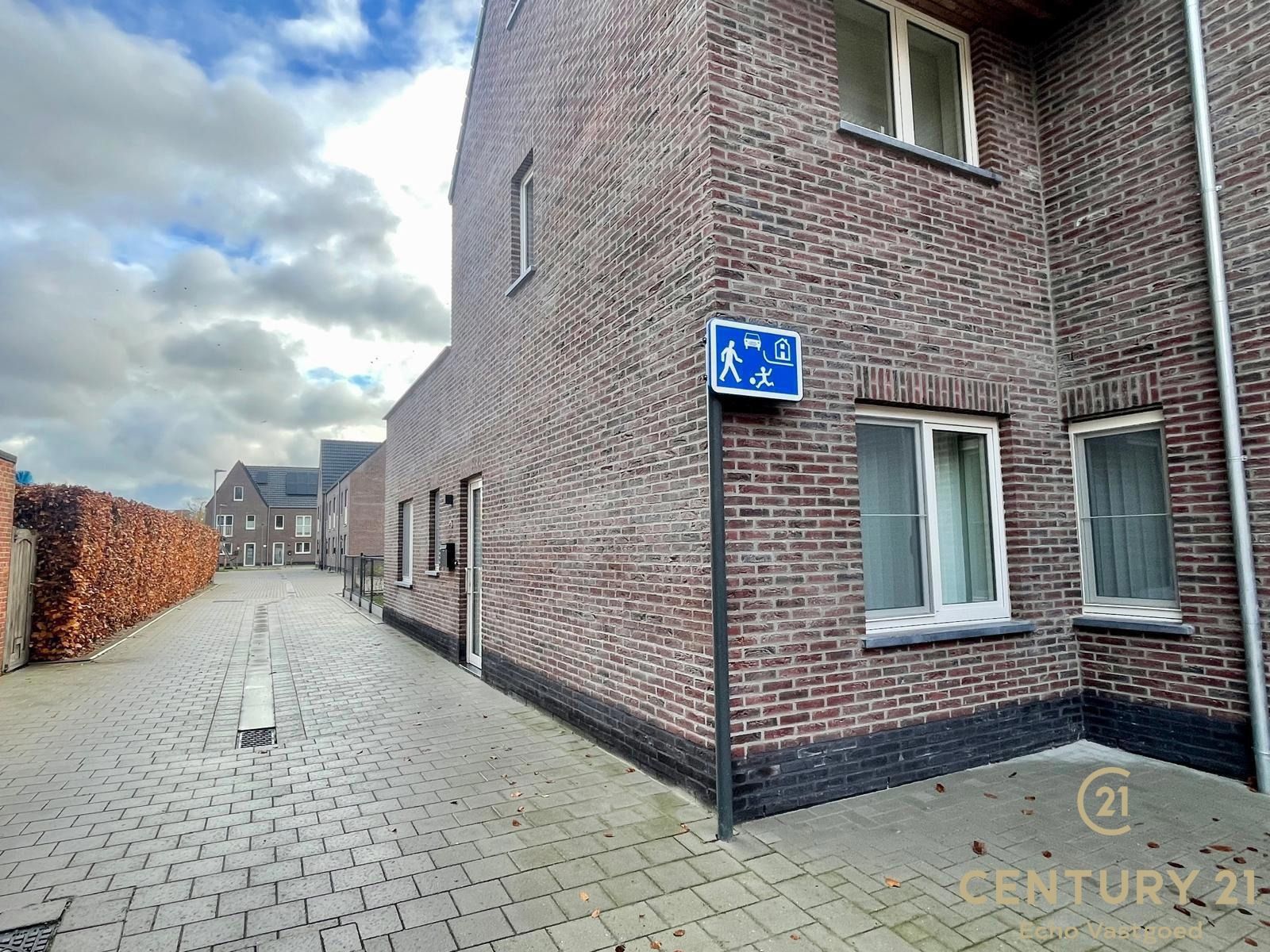 Nieuw Gelijkvloers Appartement in het Hart van Turnhout foto 2