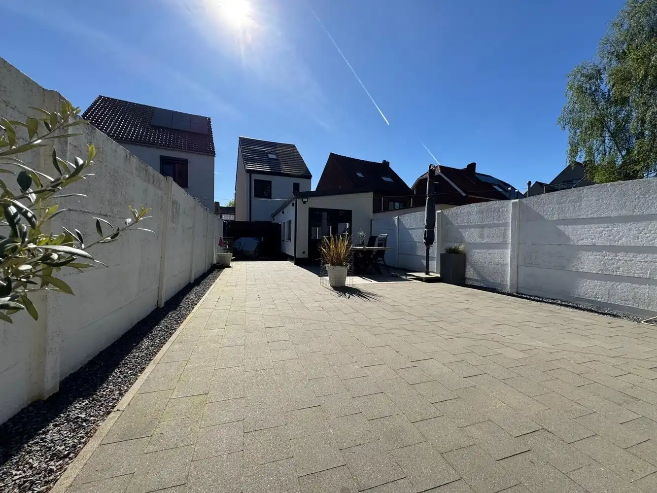 Gerenoveerde woning foto 11