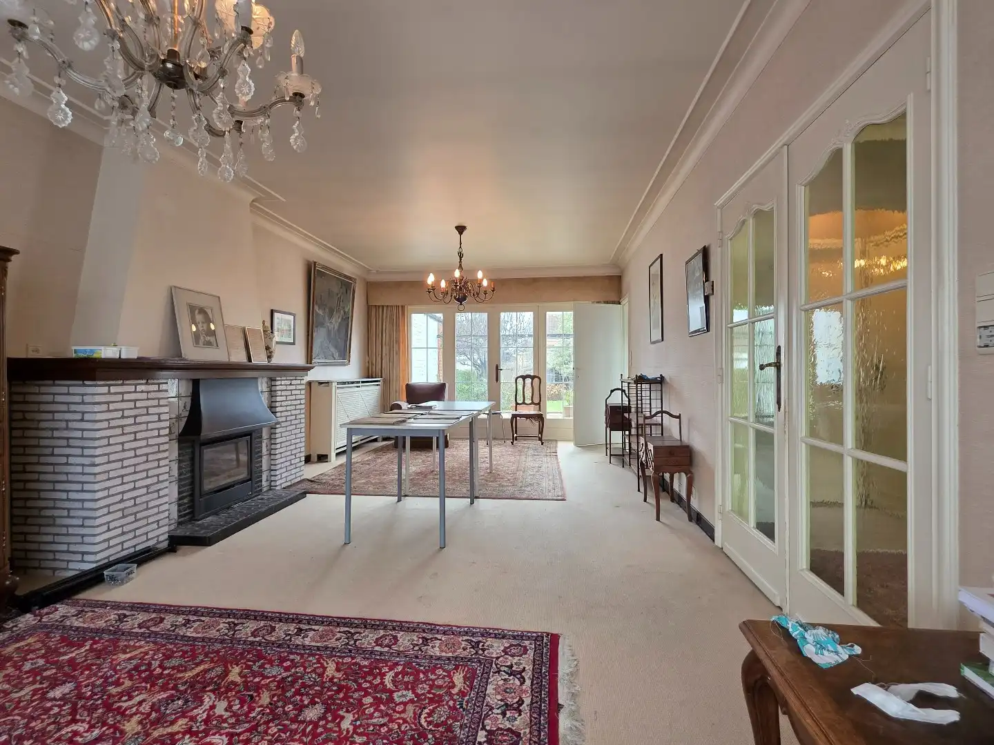 Stevige woning met 3 slaapkamers in doodlopende straat in Kuurne met ruime garage en mooie tuin. foto 4