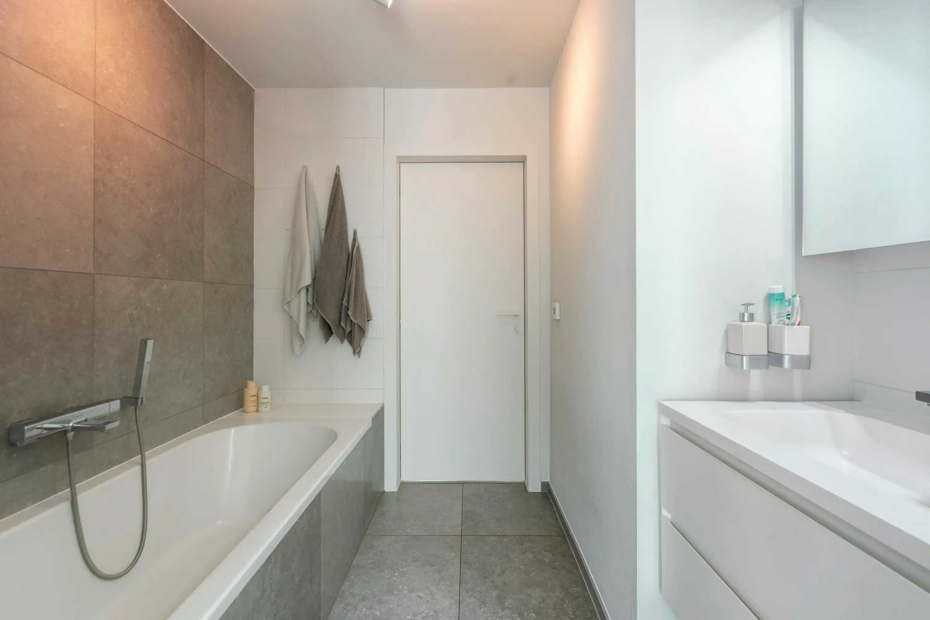 Prachtige, energiezuinige BEN-woning op een mooi perceel te koop! foto 17