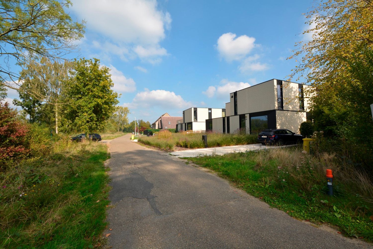 BOUWGROND (688 m²) VOOR H.O.B. OP TOPLOCATIE TE OELEGEM! foto 3