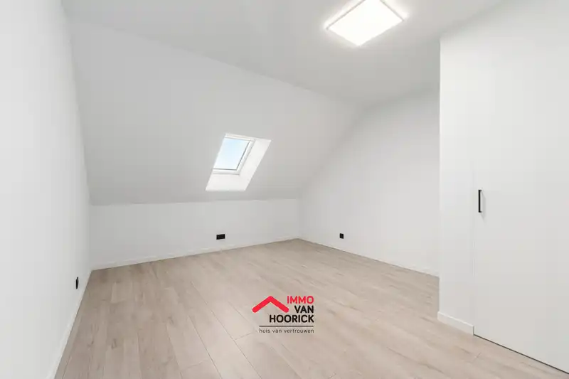Prachtige instapklare woning met landelijk uitzicht en uitstekende ligging! foto 18