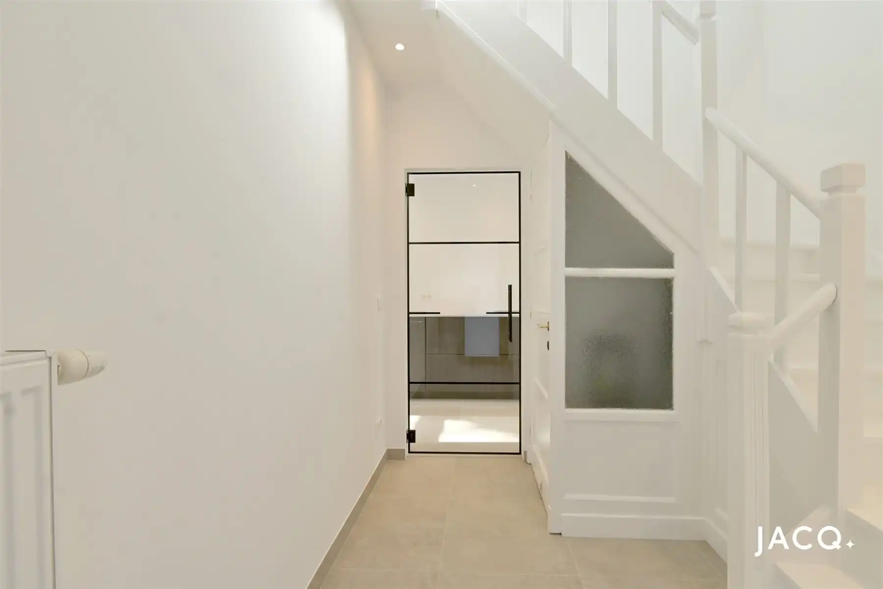 Prachtig gerenoveerde woning met 3 slaapkamers en tuin! foto 11
