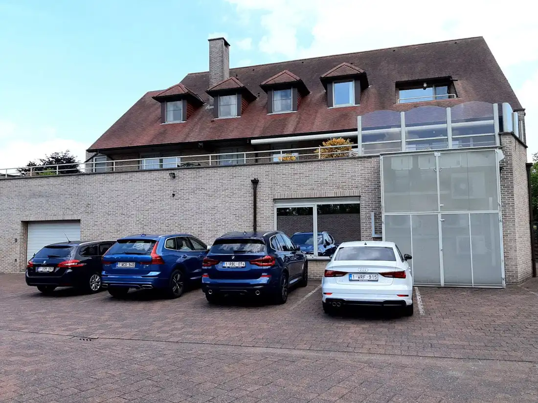 Ruim appartement op de 2de verdieping te Achel foto 26