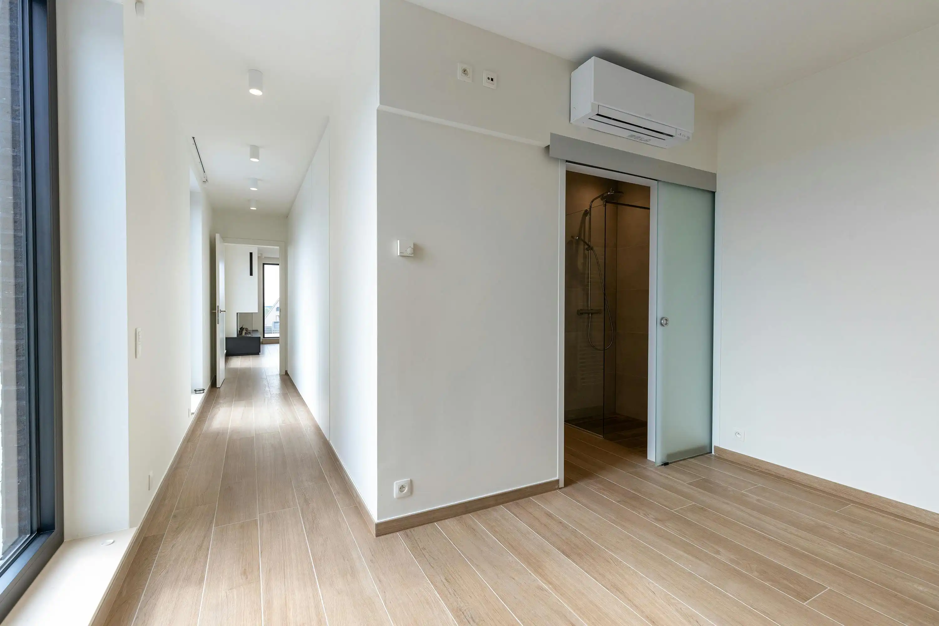 Penthouse met 2 slaapkamers op topligging in centrum Aalter foto 12