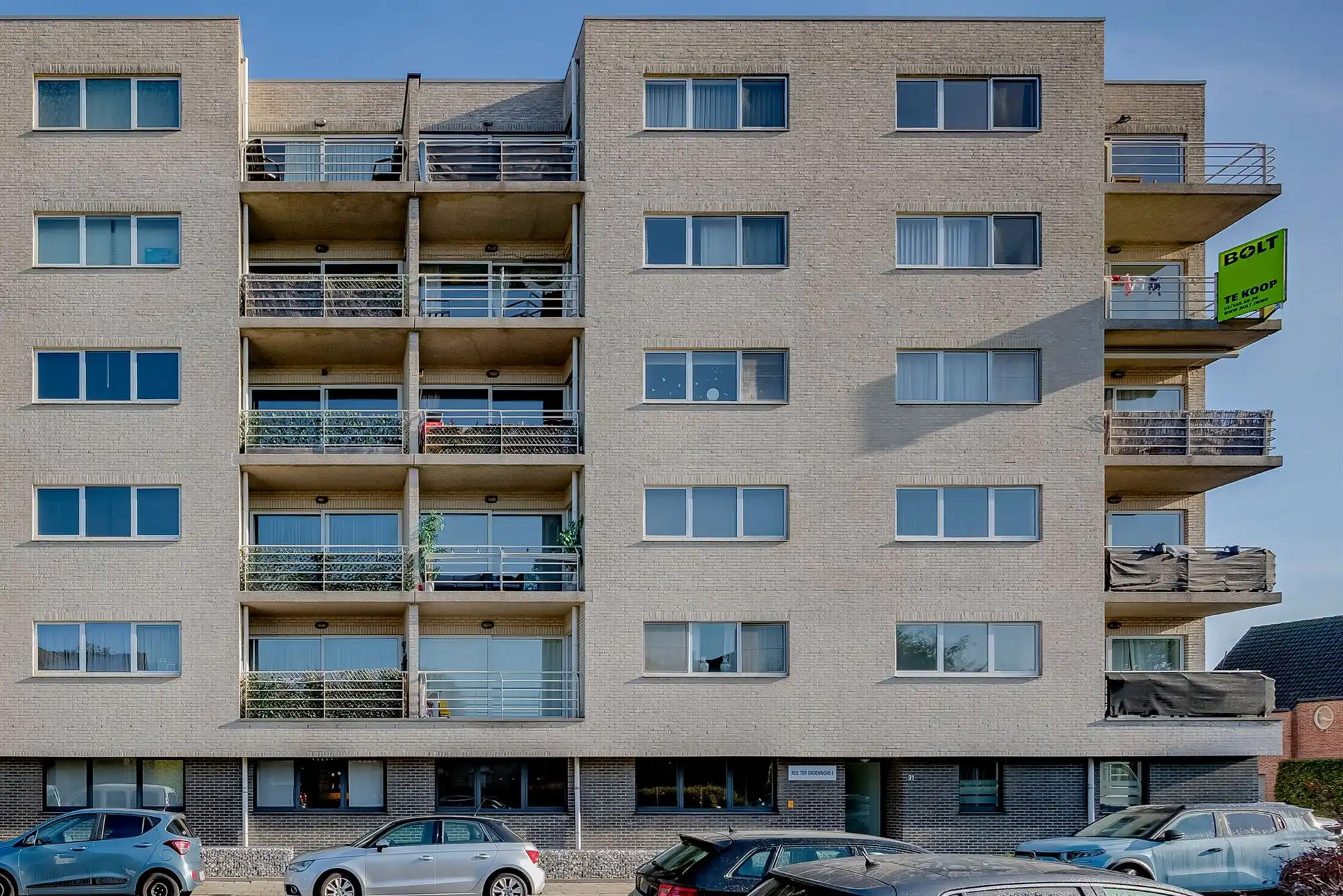 Ruim3-slpk appartement met terras en P foto {{pictureIndex}}