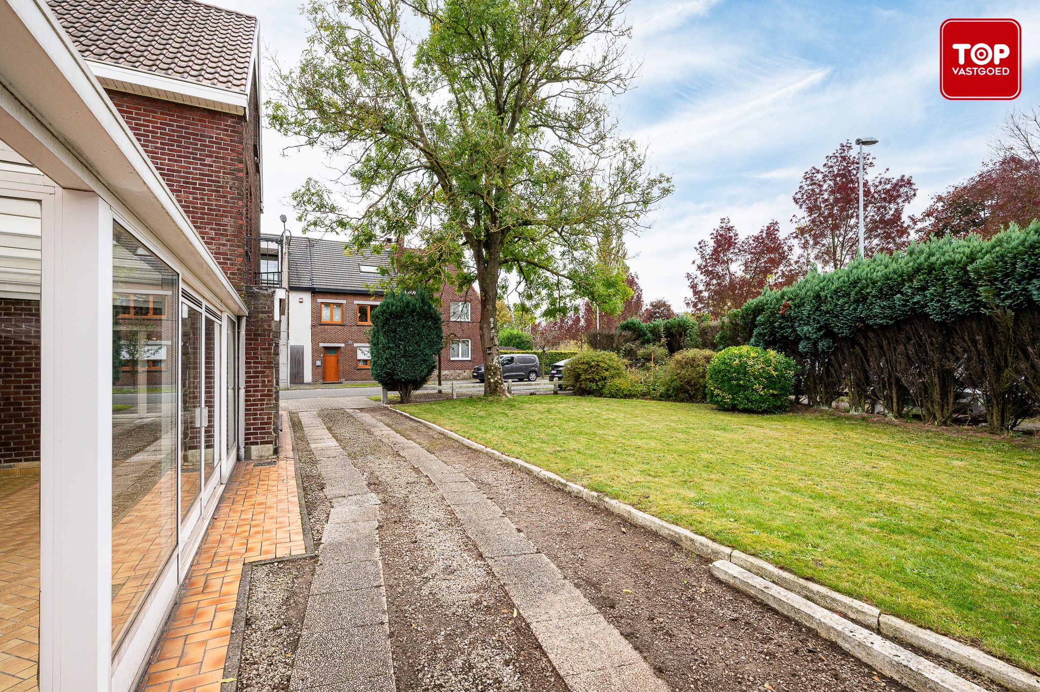 Op te frissen woning met 3 slaapkamers en grote tuin te Melle. foto 25