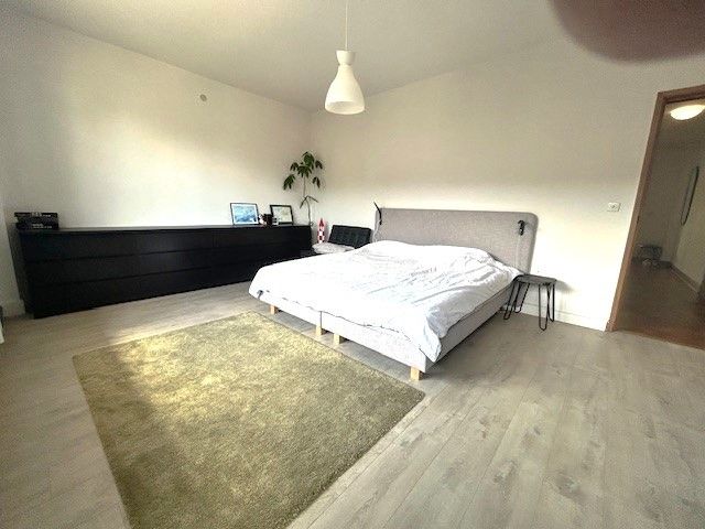 Appartement van 135 m² met 2 ruime slaapkamers in centrum Hasselt foto 13