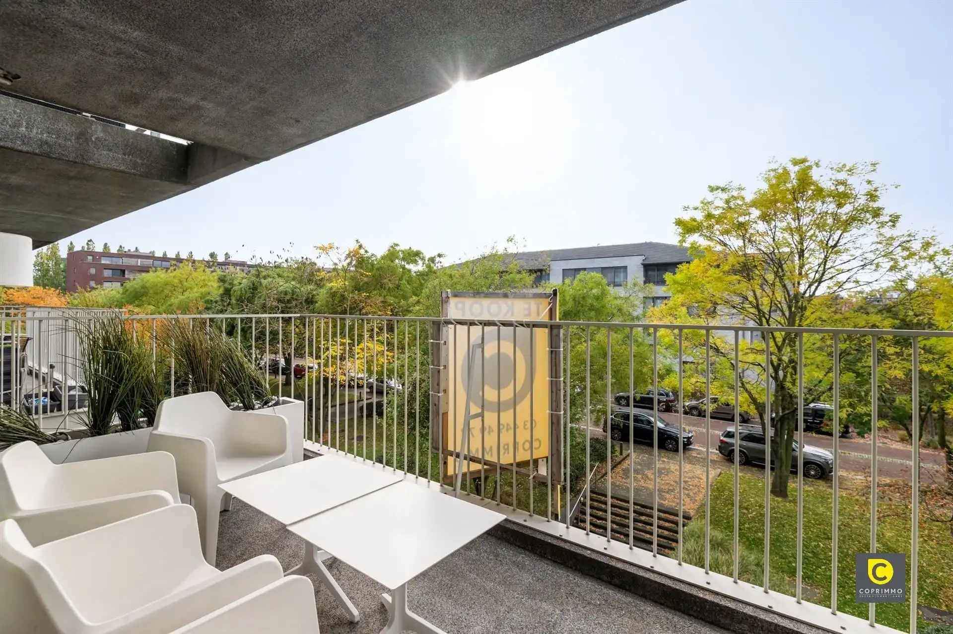 Lichtrijk 3 slpk app met ZW-terras te Veldekens! foto 4