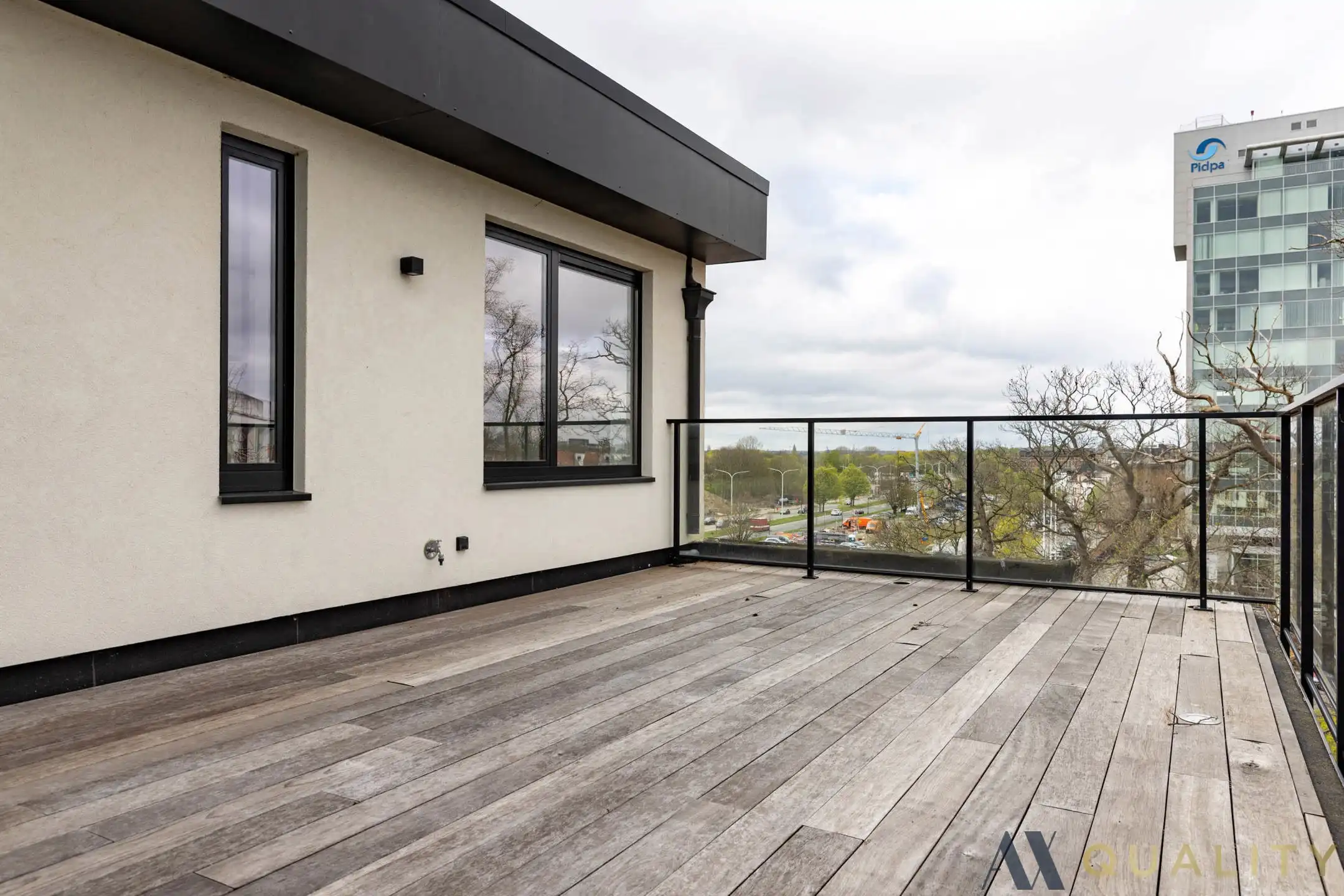 Stijlvolle penthouse met ruime terrassen in hartje Antwerpen foto 5