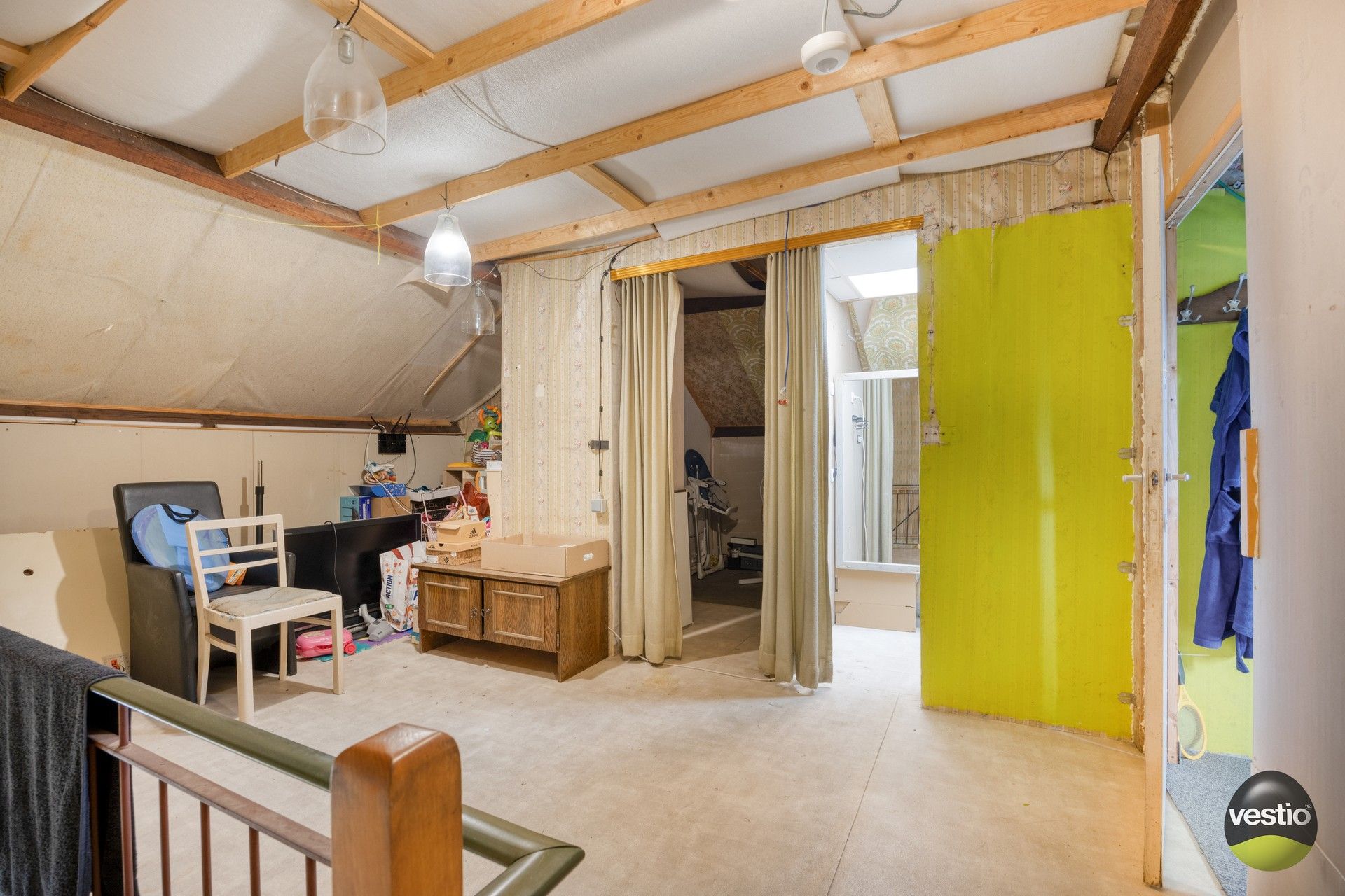 OP TE FRISSEN OB IN HET LANDELIJKE GROTE SPOUWEN foto 14