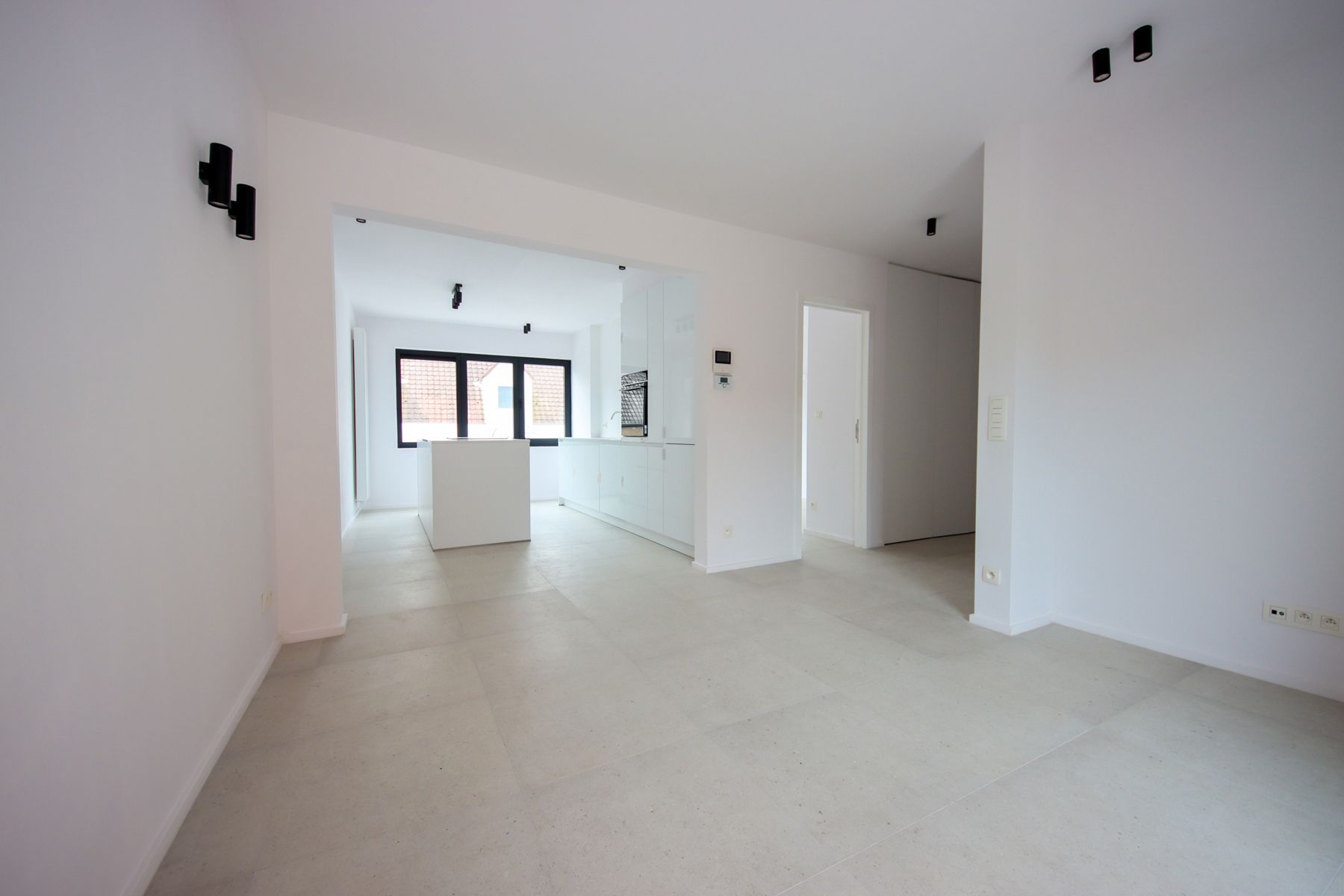 Centraal gelegen appartementsgebouw foto 7