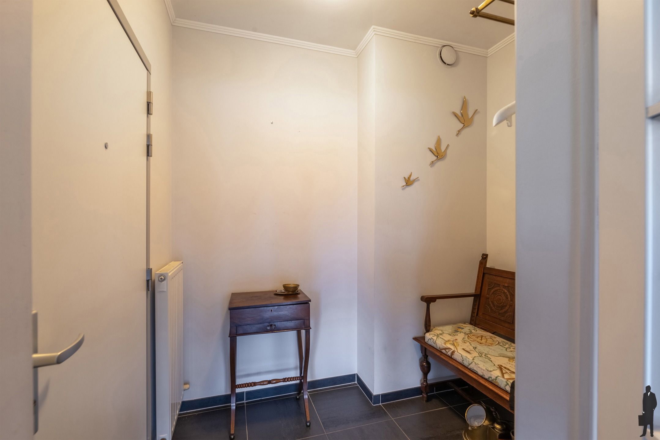 Ontdek dit uitzonderlijk ruime en goed gelegen appartement in het hart van Hoogstraten. Met een royale woonruimte van maar liefst 80 m² foto 22