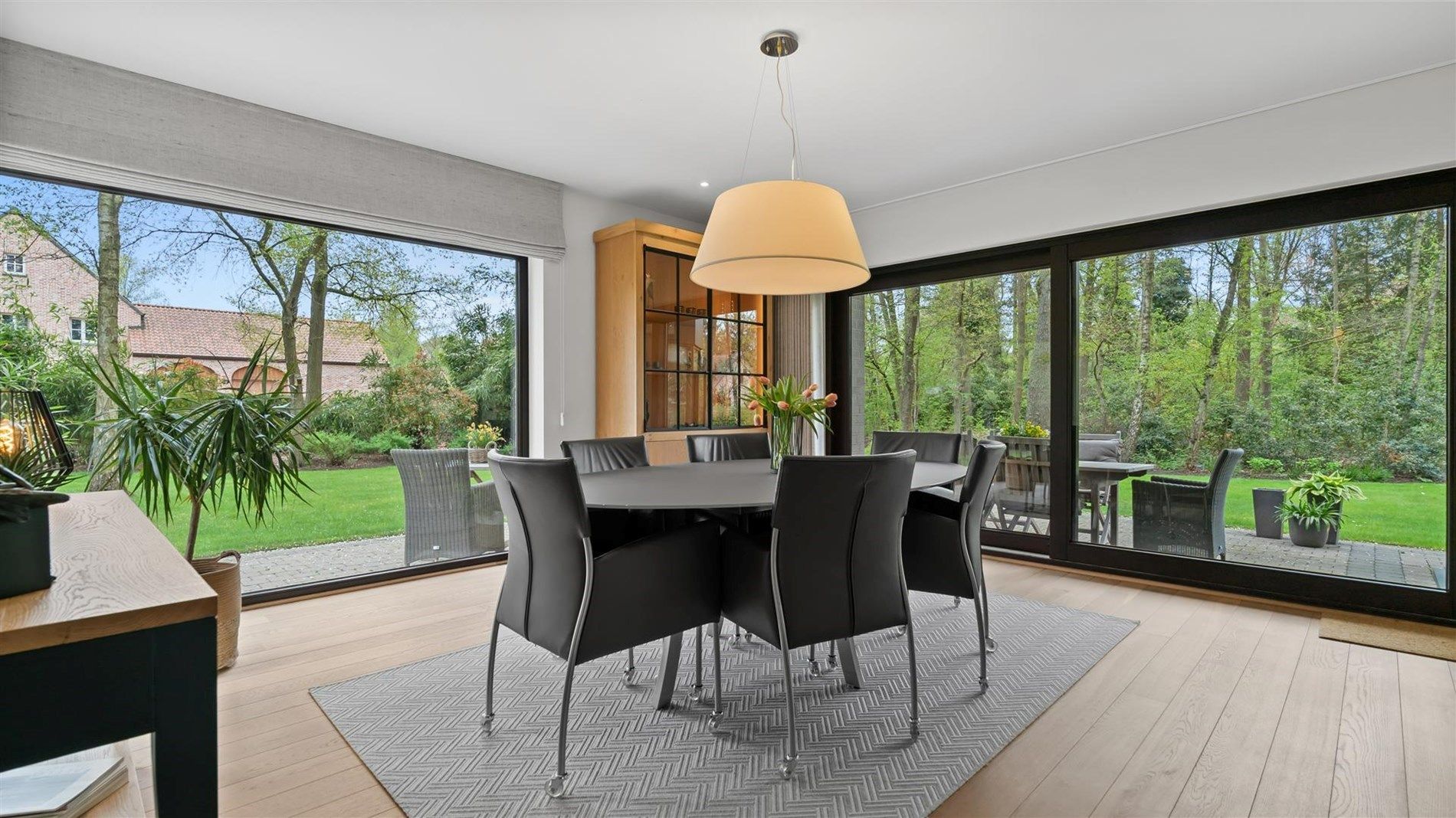 Zeer rustig gelegen villa met 3 ruime slpks en 2 bureaus op 25a te Tremelo  foto 5