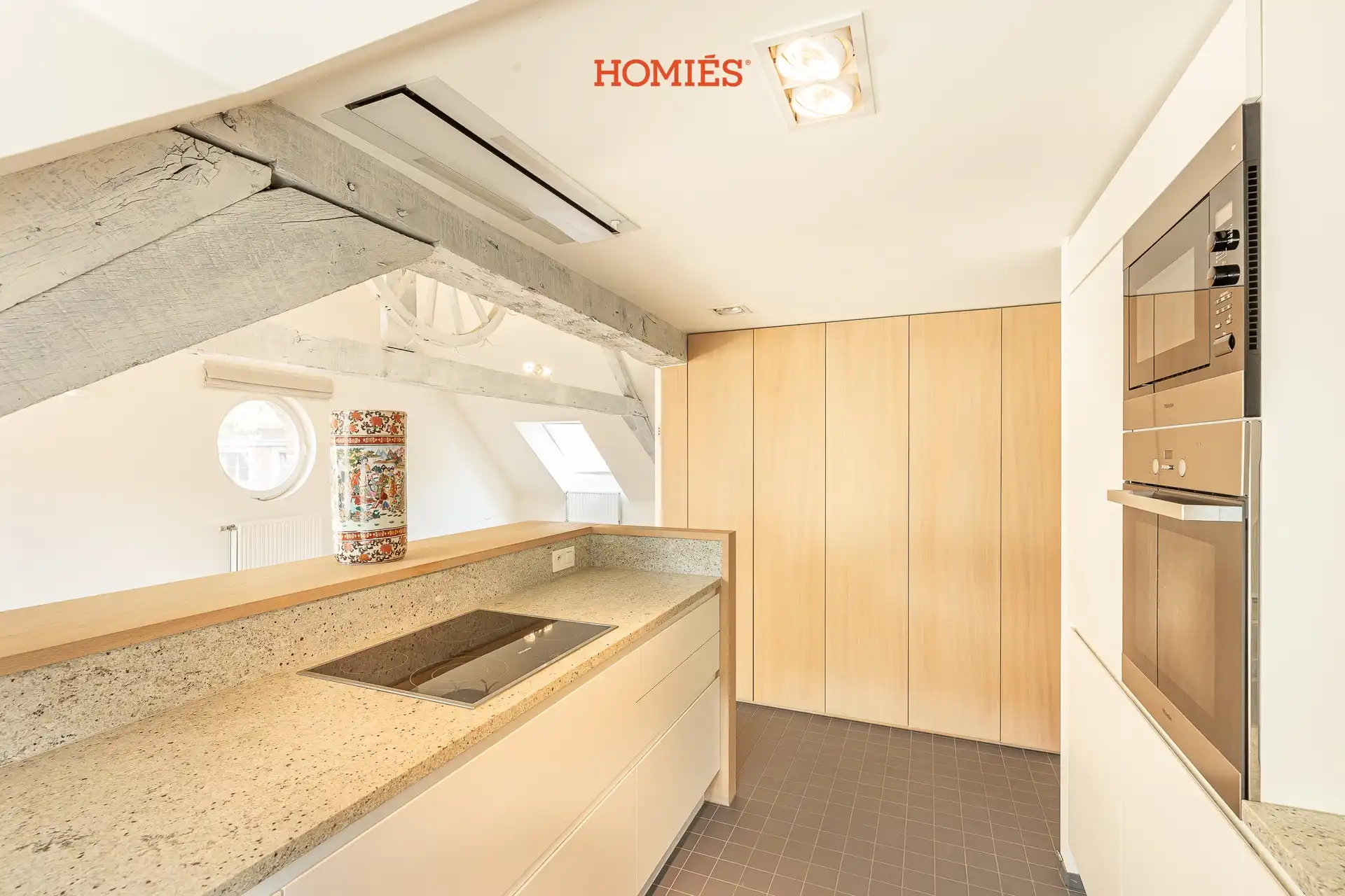 Exclusief loftappartement van 125 m2 in hartje Leuven foto 4