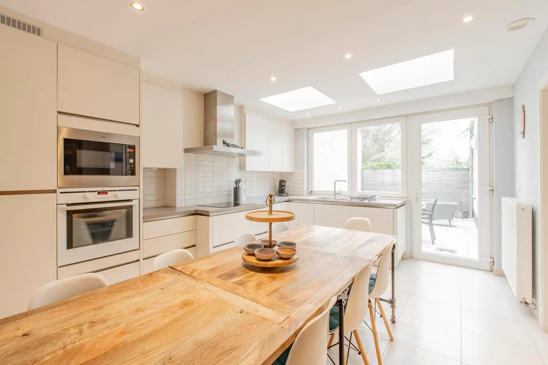 Ruime woning met garage en stadstuin foto 5