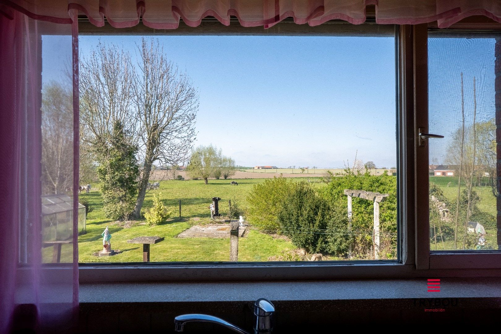 Charmante woning met grote tuin en tal van mogelijkheden foto 16