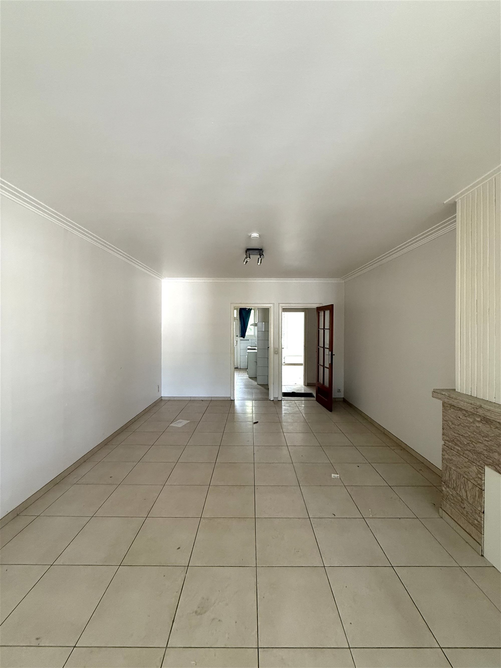 Opbrengsteigendom met 3 appartementen centrum Mortsel foto 3