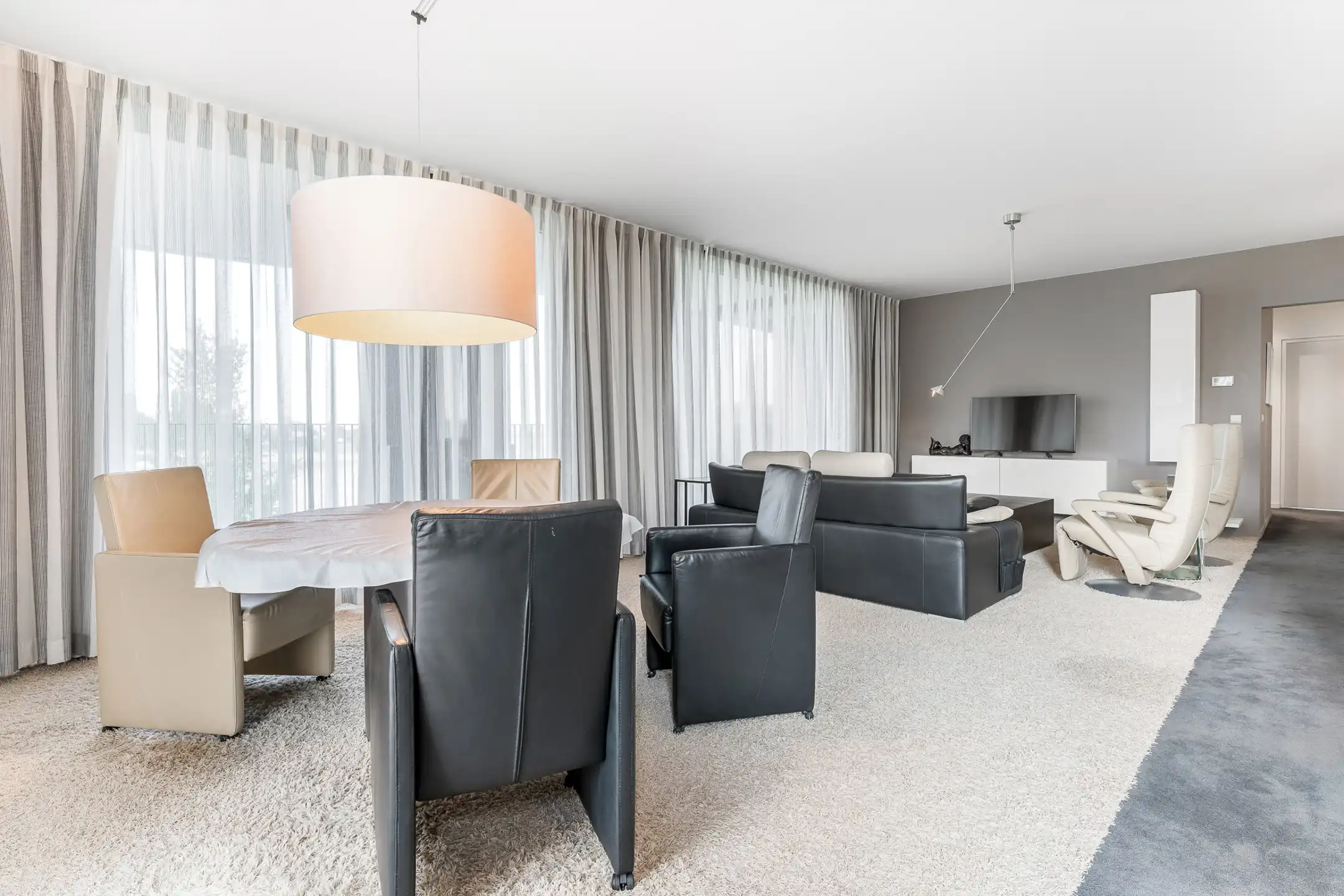 Luxueus (bemeubeld) appartement vlakbij Maastricht  foto 4