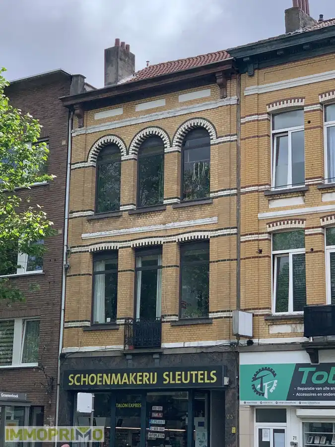 Centraal gelegen studio nabij Berchem station. foto 10