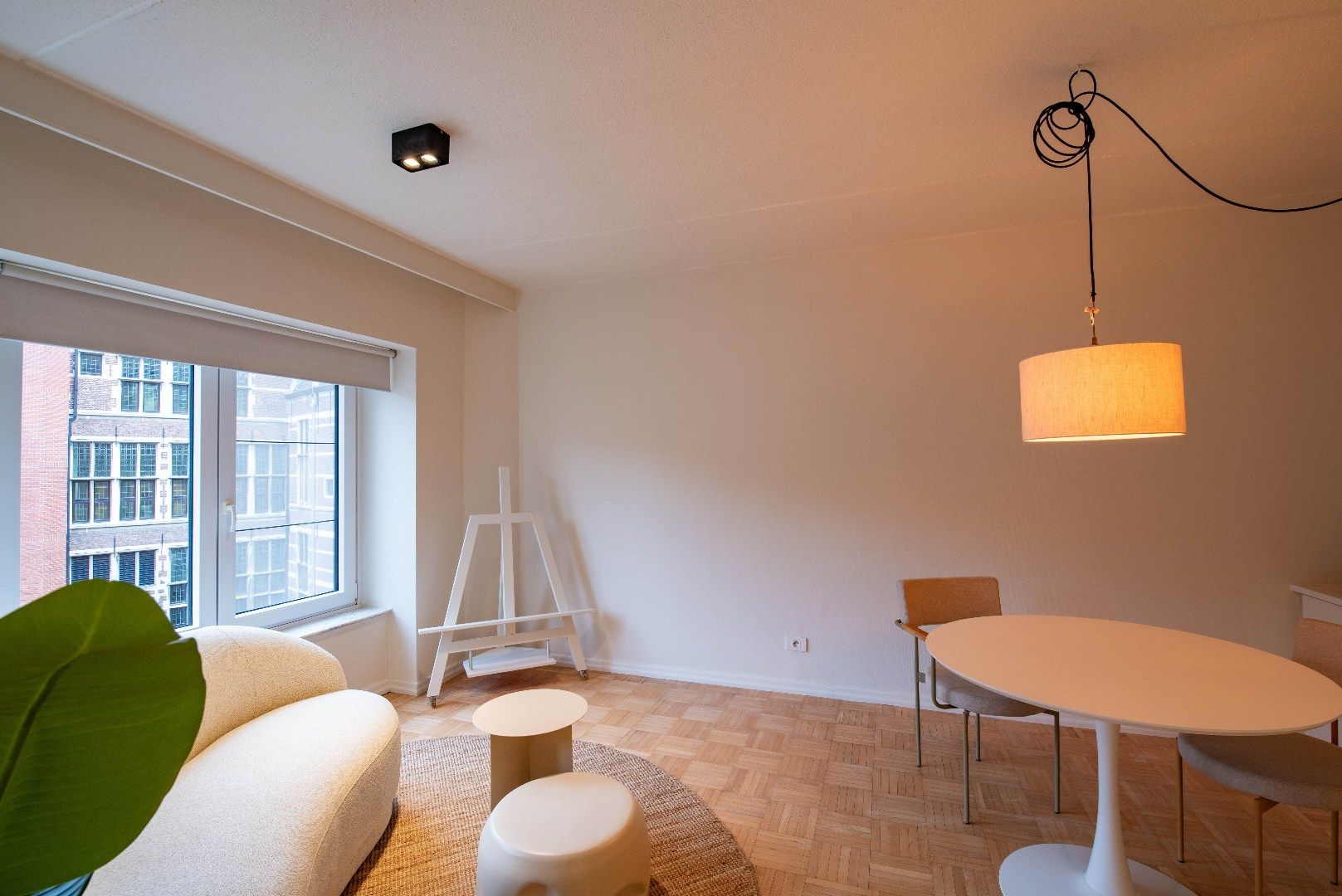Luxueuze gemeubelde studio aan de Grote Markt foto 5