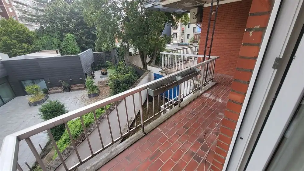 Ruim appartement (183m²) te Antwerpen-Centrum foto 15