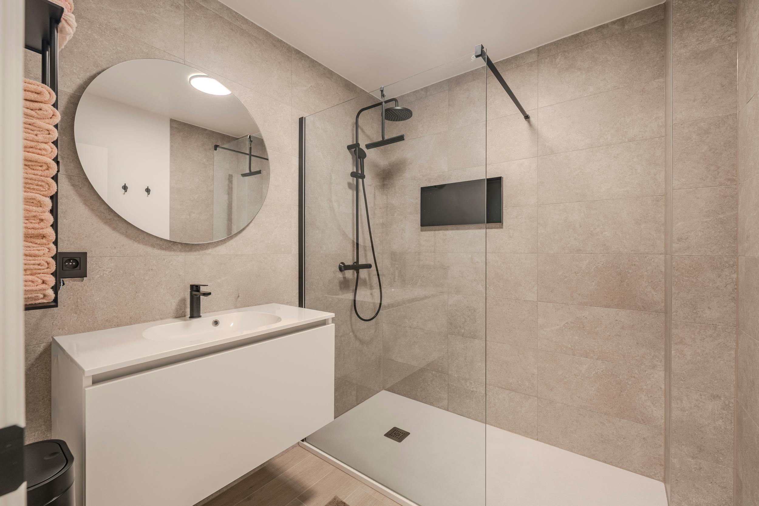 Lichtrijk appartement met aparte slaapruimte te Middelkerke! foto 12