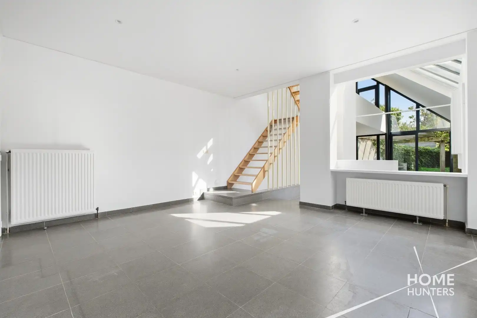 Ruime instapklare stadswoning met 3 slpks, tuin en EPC B foto 6