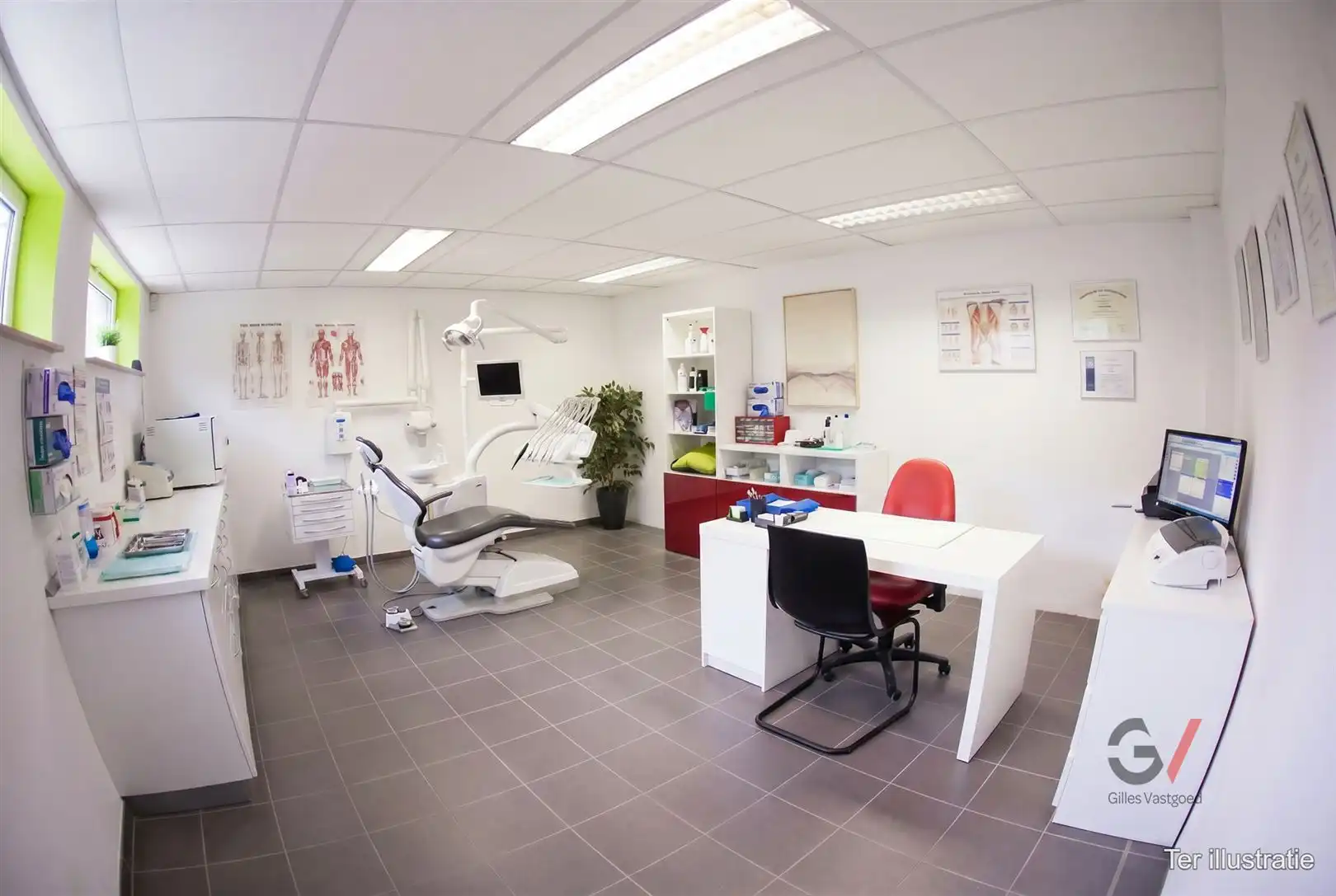 Commerciële winkelruimte te huur foto 15